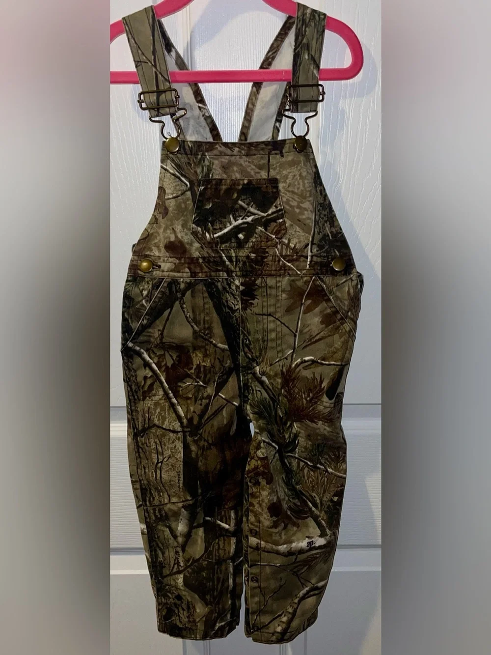 Bass Pro Shops boys 3T Real Tree camouflage overalls
